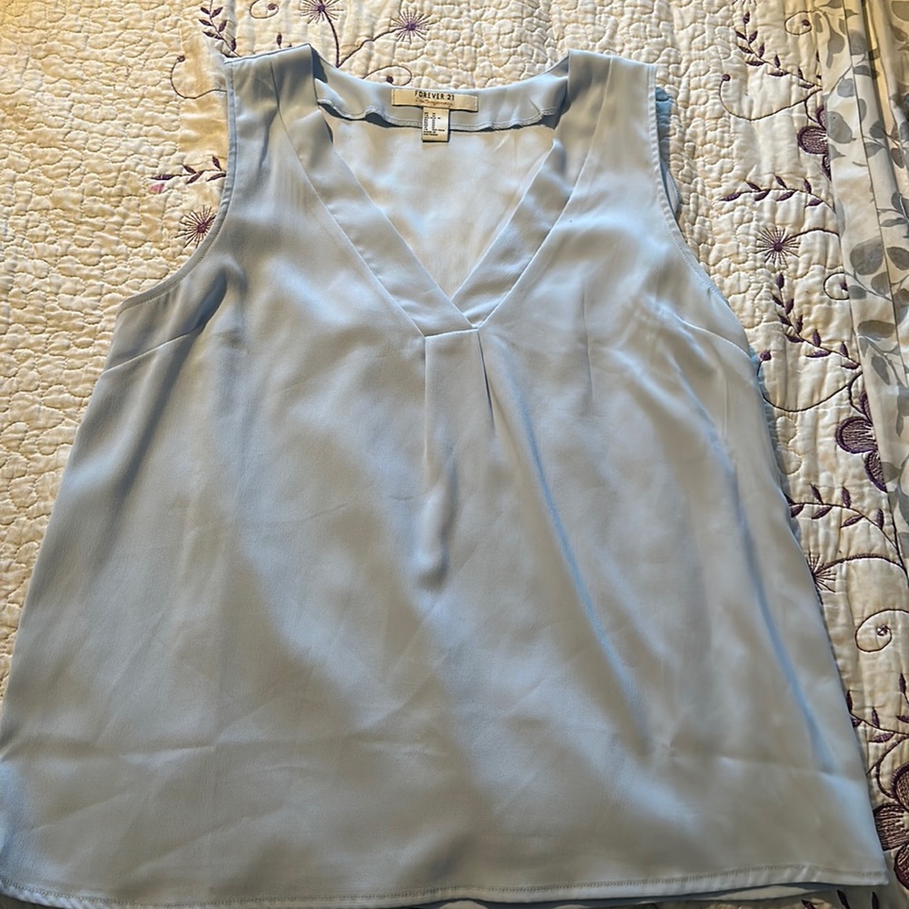 Forever 21 contemporary baby blue shirt